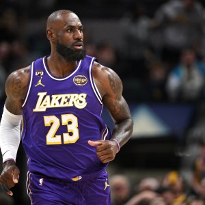 开云平台-名记：若詹姆斯离开湖人 骑士&amp;勇士&amp;尼克&amp;掘金&amp;快船都是潜在下家